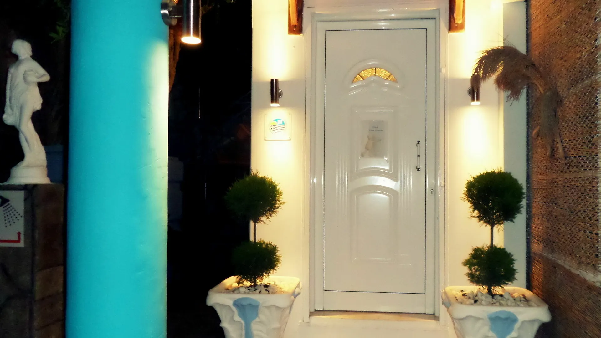 Artemis Studios & Apartments Nea Kallikrateia